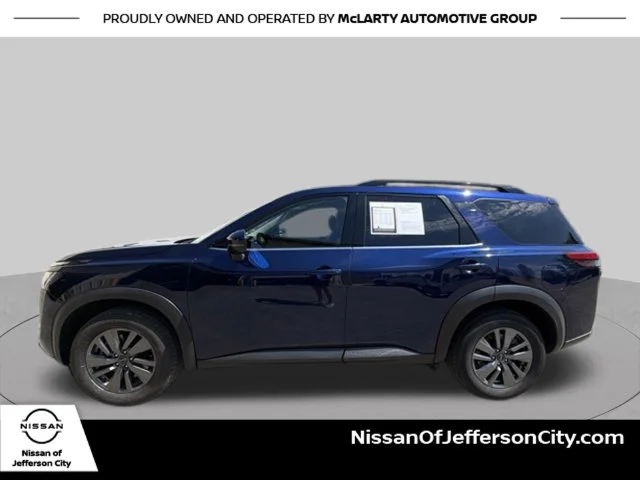 Used 2025 Blue Nissan SV image 7
