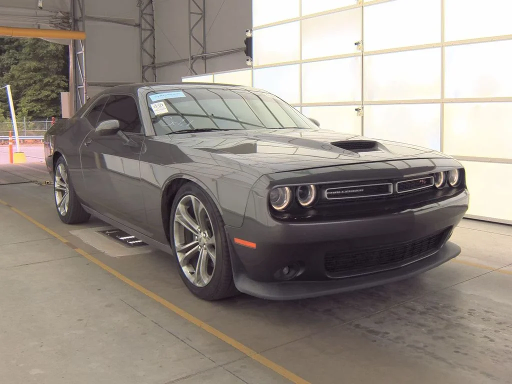 2020 Dodge Challenger R/T's photo