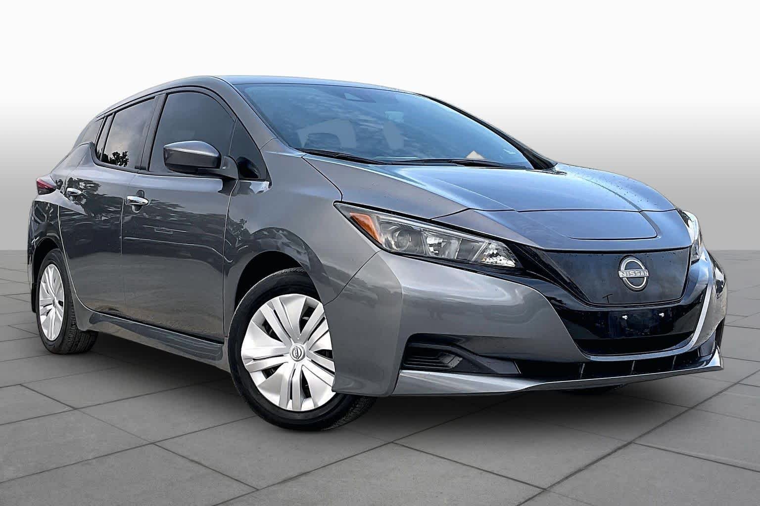 Used 2025 Nissan Leaf S with VIN 1N4AZ1BV4SC560121 for sale in Boerne, TX