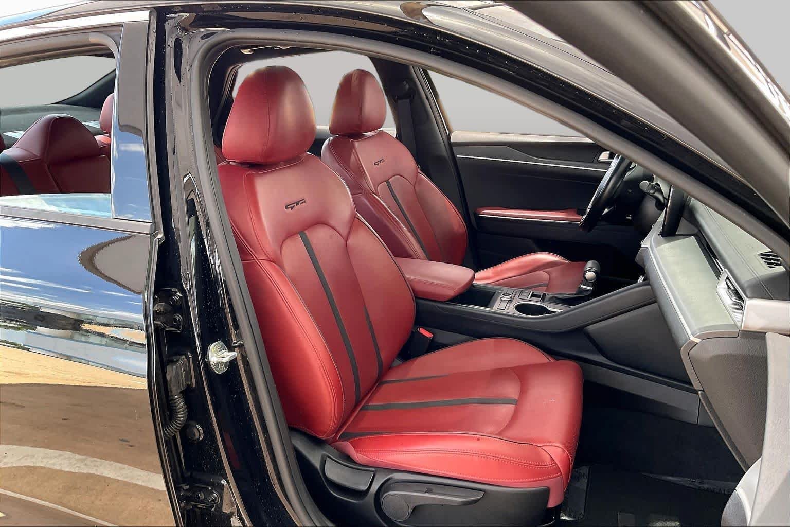 Used 2022 Ebony Black Kia GT-Line image 8
