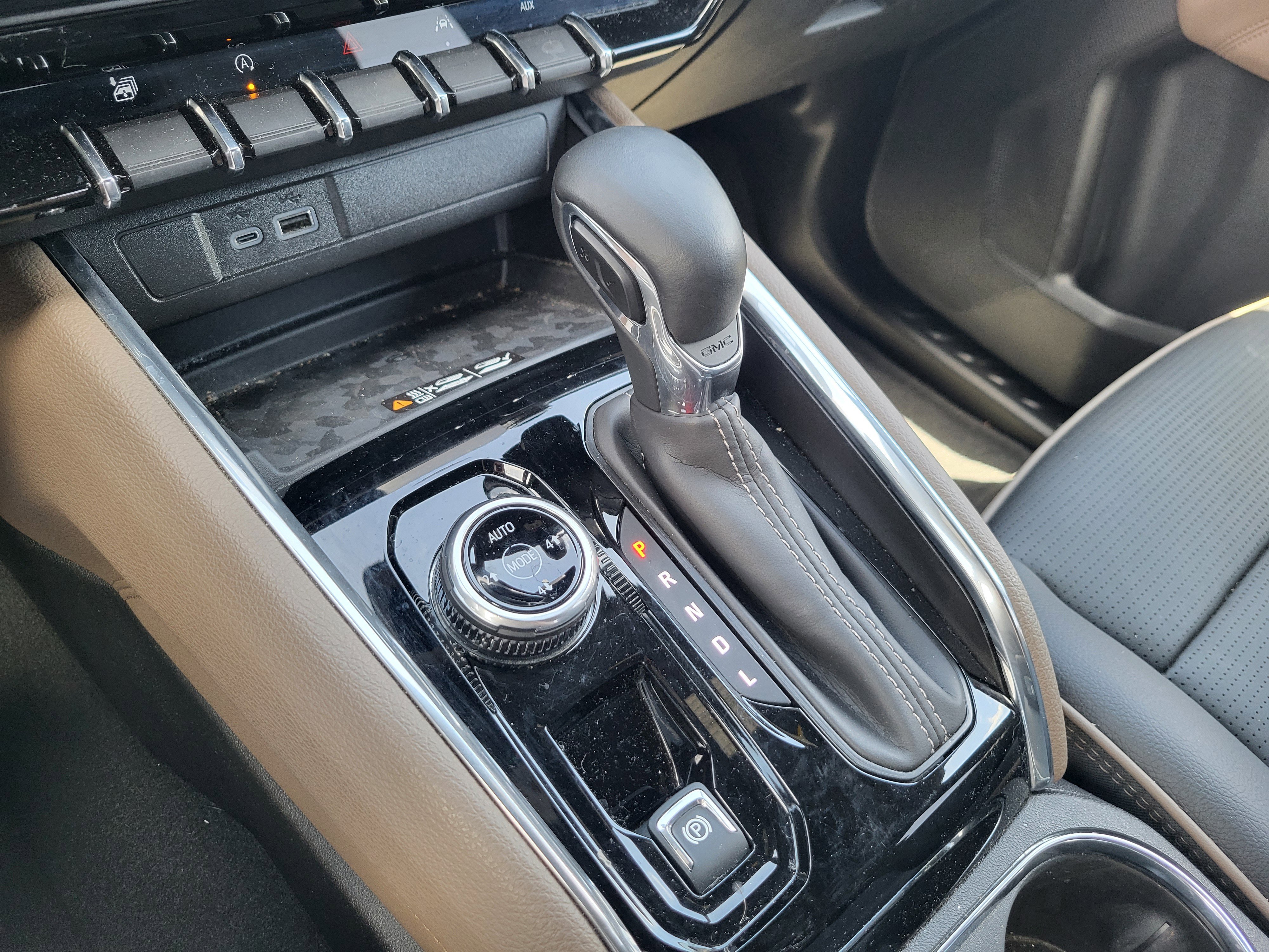 2025 GMC Canyon Denali - Photo 18