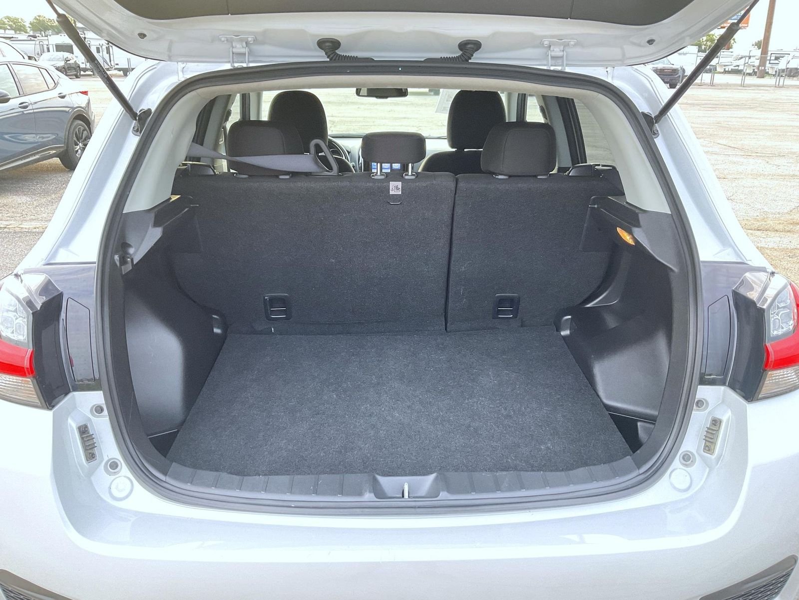 Used 2024 White Mitsubishi RALLIART image 21