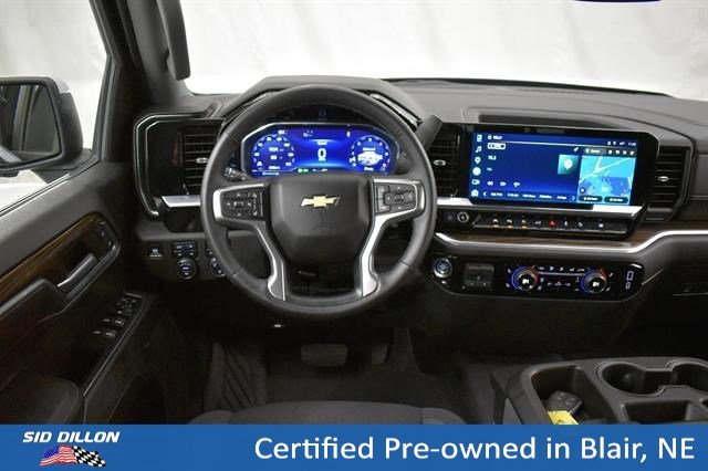Used 2024 Black Chevrolet LT image 5