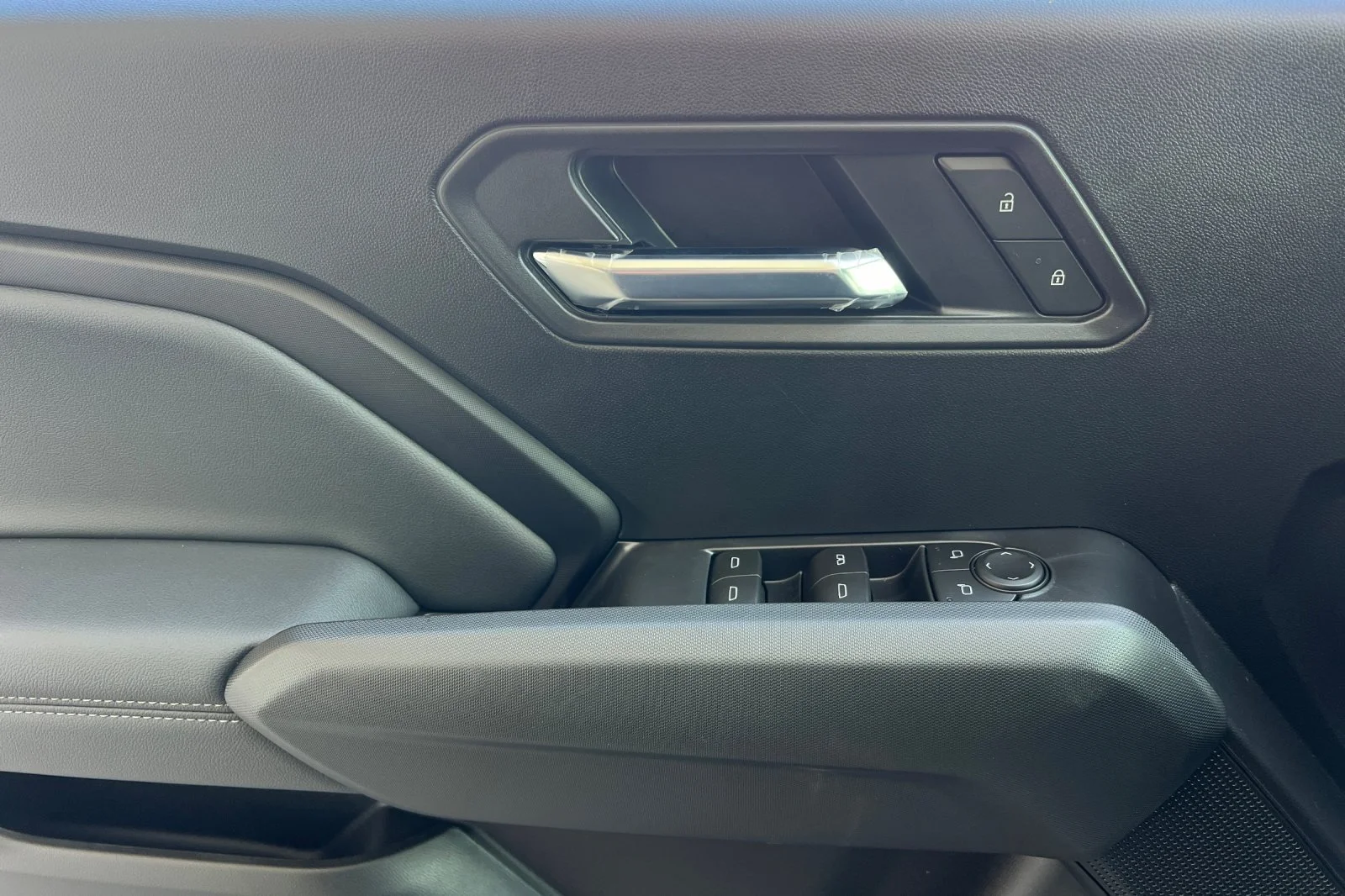 2026 GMC Canyon Elevation - Photo 9