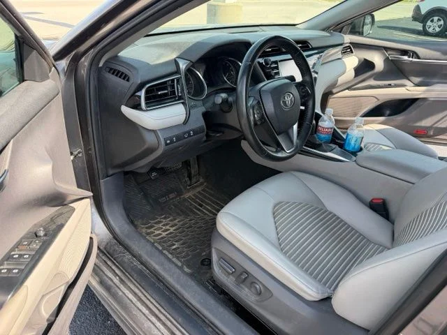 Used 2020 Predawn Gray Mica Toyota SE image 14