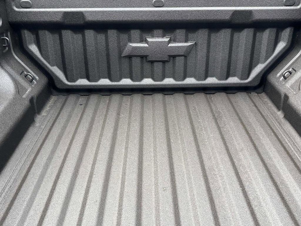 2026 Chevrolet Colorado Z71 - Photo 8