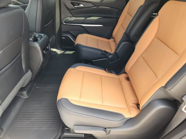2027 Chevrolet Traverse Z71 - Photo 32