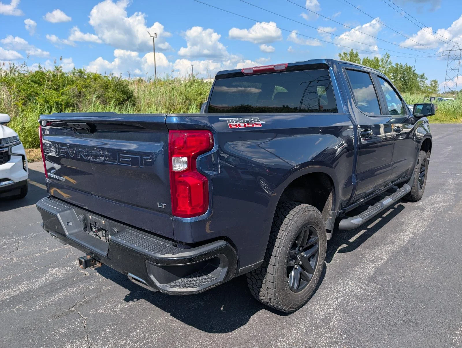 Used 2022 Northsky Blue Metallic Chevrolet LT Trail Boss image 7