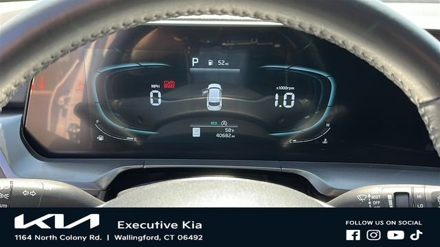 Certified Used 2025 White Kia S image 15