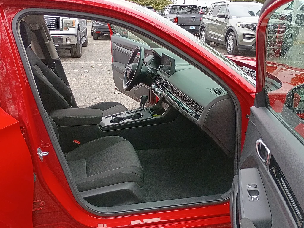 Certified Used 2024 Rallye Red Honda EX image 16