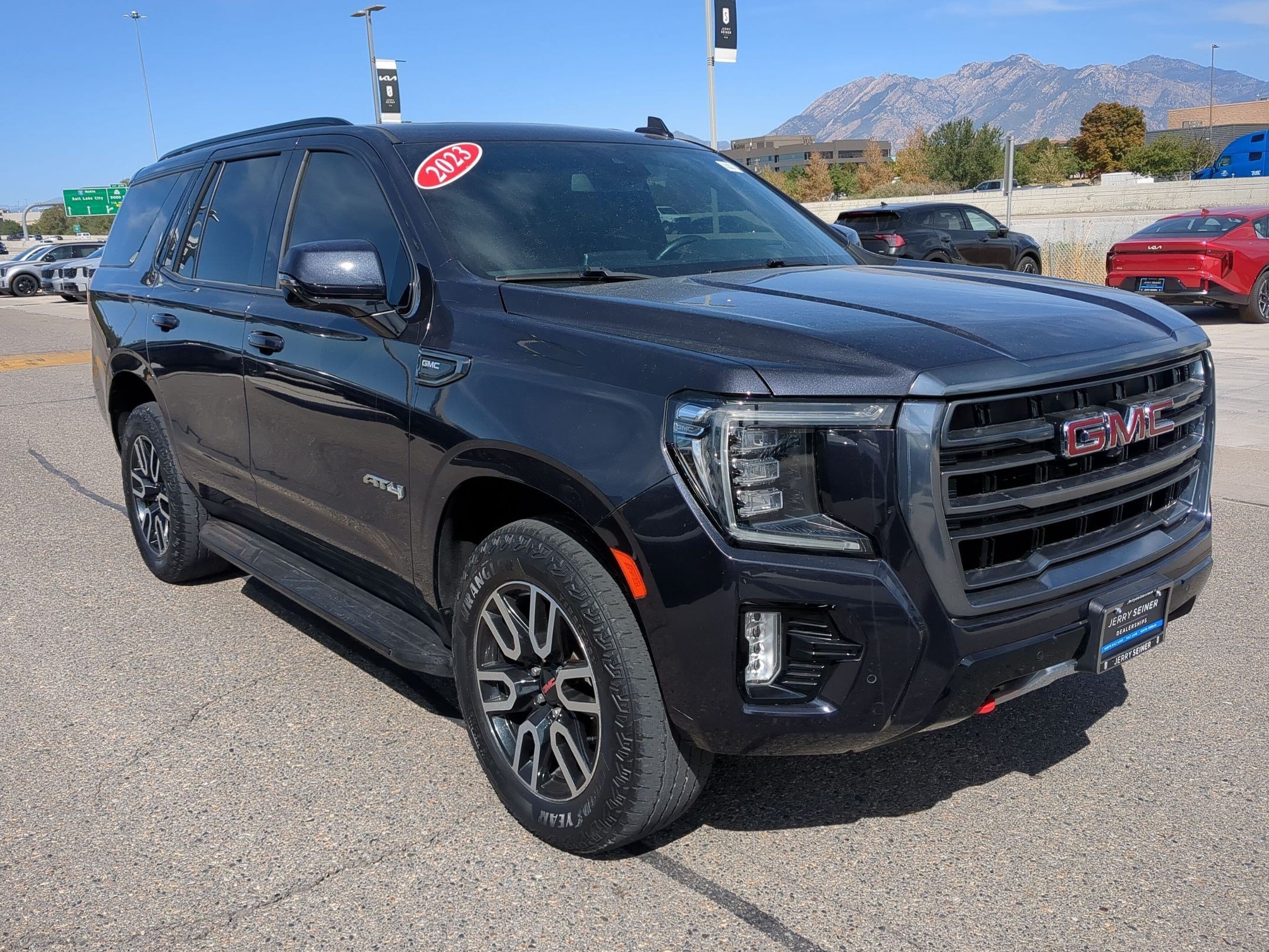 Used 2023 Onyx Black GMC AT4 image 8