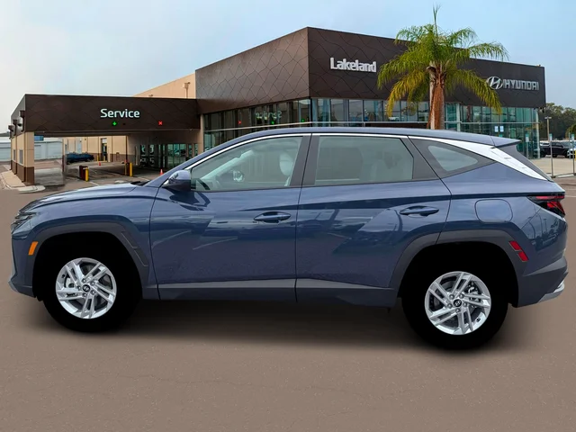 New 2026 Hyundai TUCSON SE