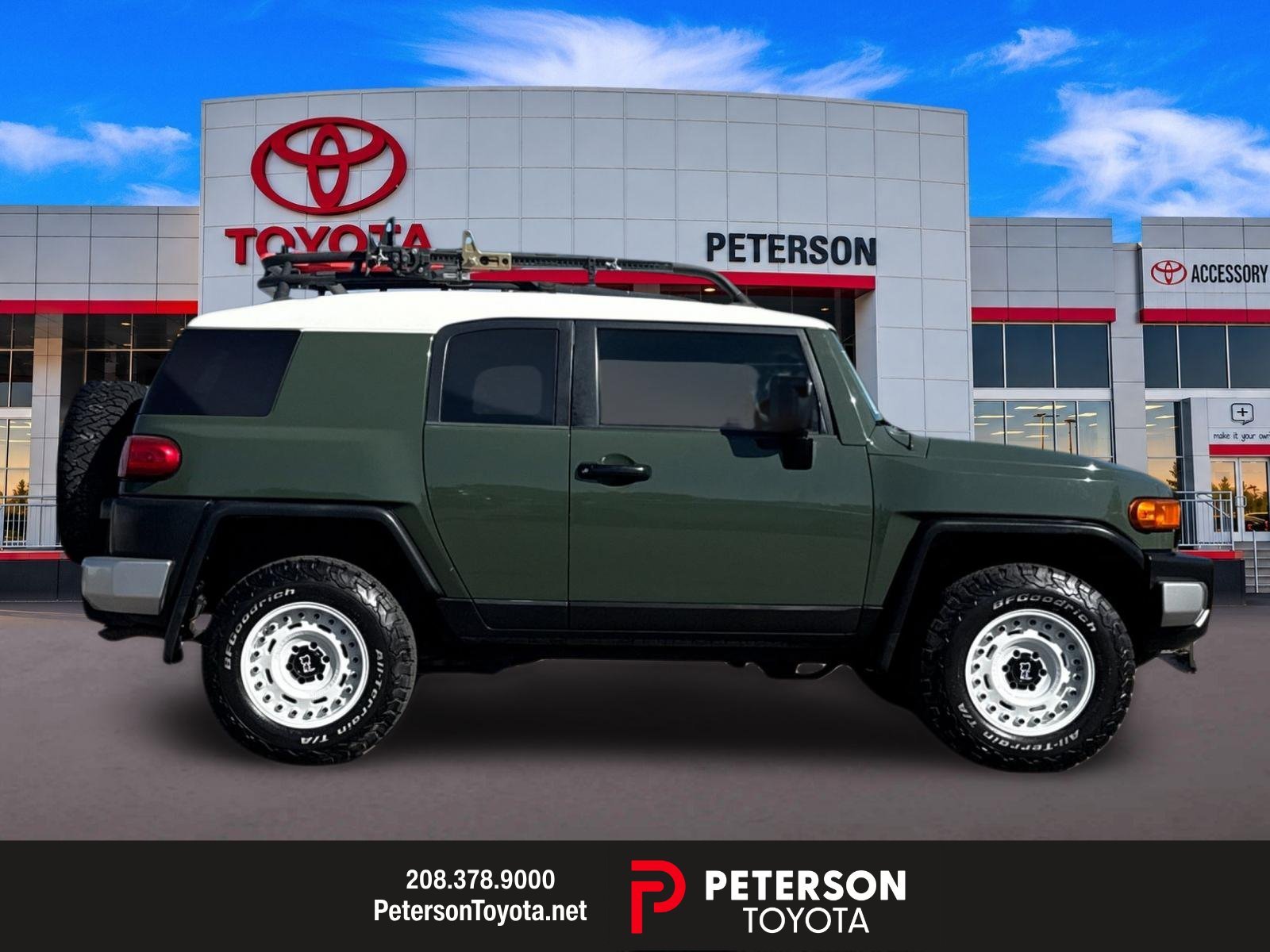 Used 2010  Toyota Base image 2