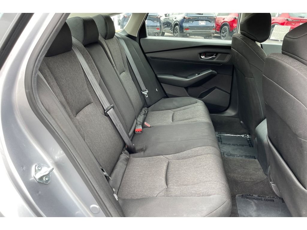 Certified Used 2024 Solar Silver Metallic Honda LX image 17