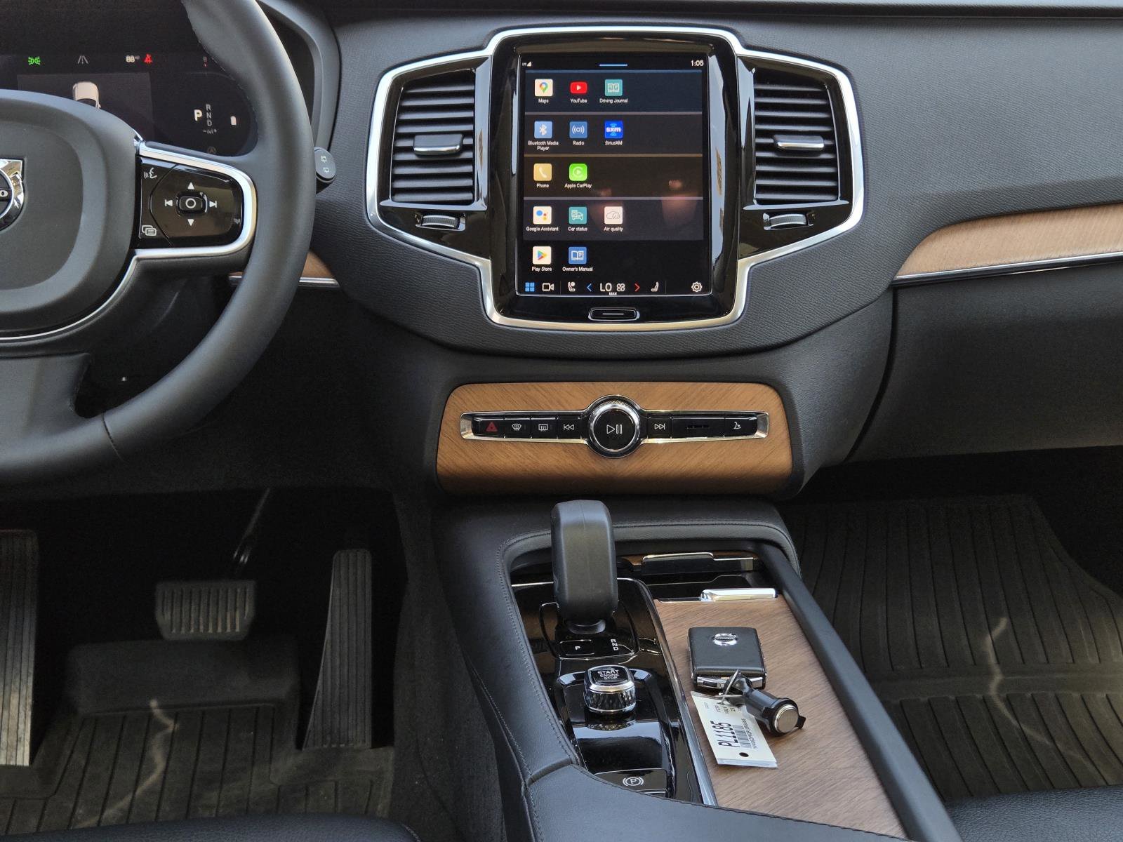 Used 2023 Platinum Gray Metallic Volvo Plus image 36