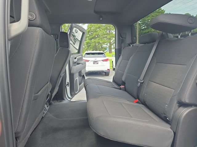 Used 2025 White Chevrolet LT image 15