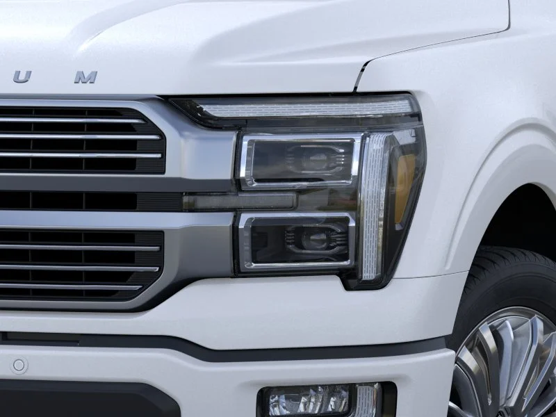 New 2026 Star White Metallic Tri-Coat Ford Platinum® image 18