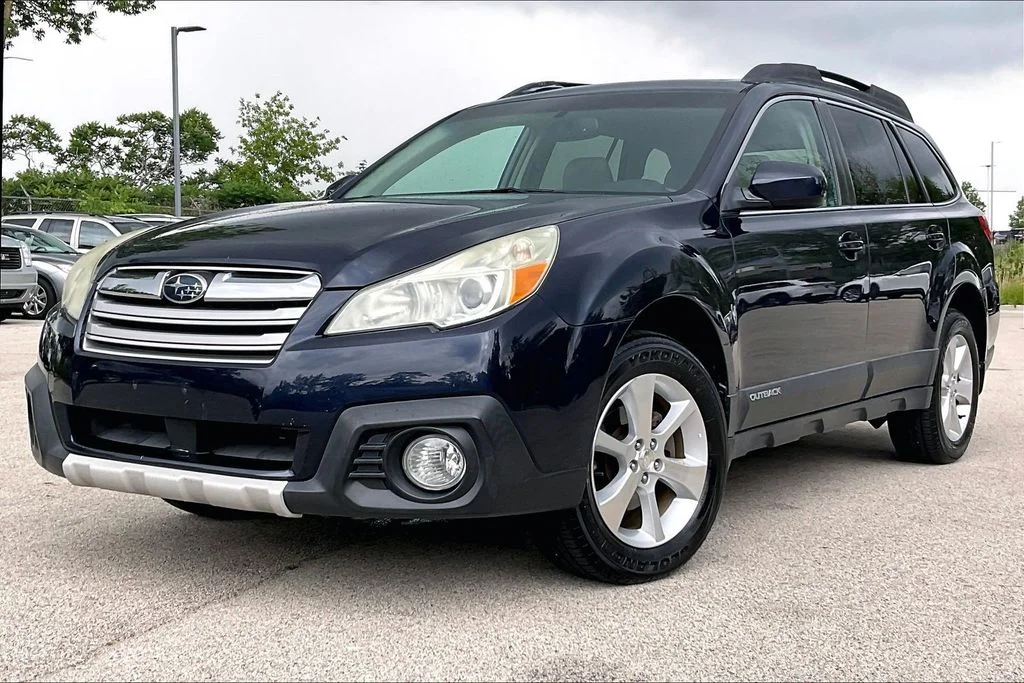 Used 2014 Blue Subaru 2.5i image 12