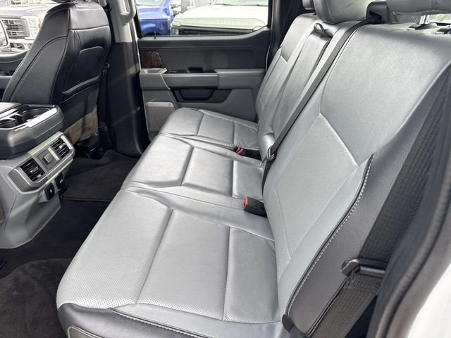 Used 2023 Oxford White Ford Lariat image 17