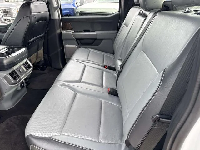 Used 2023 White Ford Lariat image 17