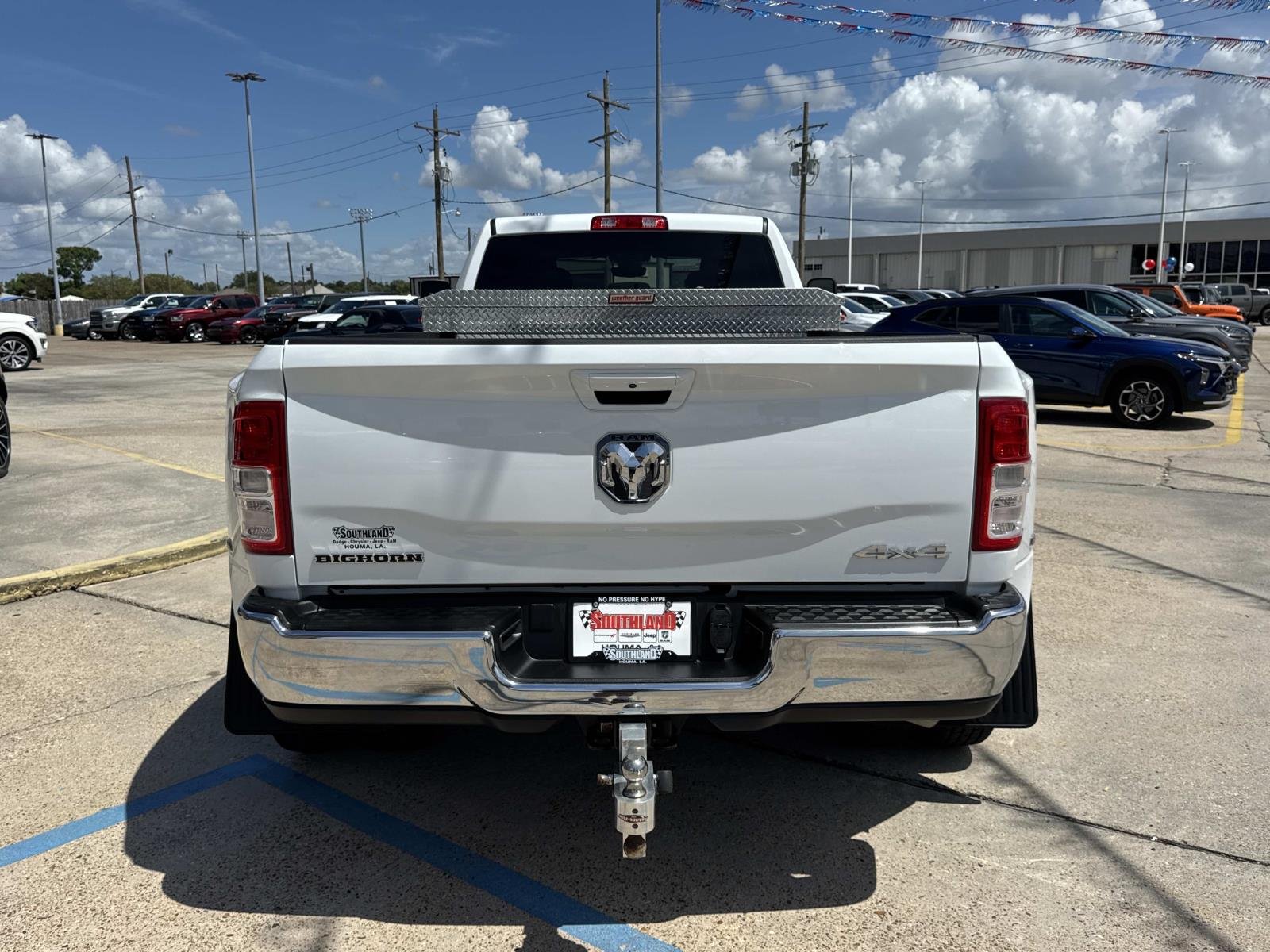 Used 2022 Bright White Clearcoat Ram Big Horn image 6
