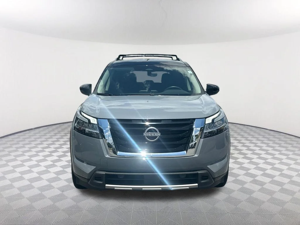 Used 2024 Gray Nissan SL image 2