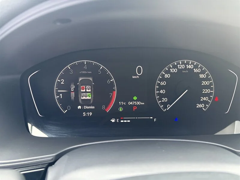 Used 2023 White Honda EX image 12