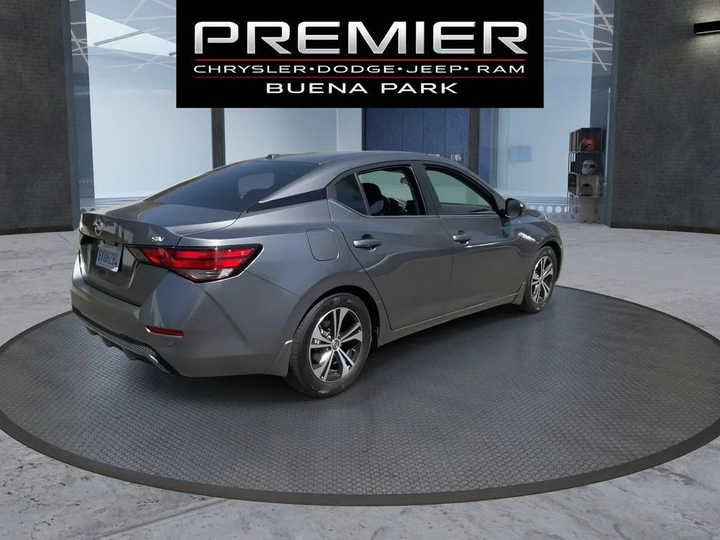 Used 2020 Gray Nissan SV image 8