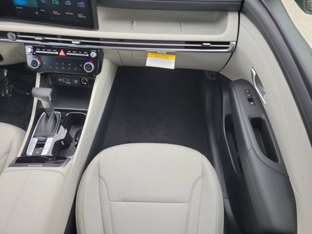New 2026 Black Hyundai SEL FWD image 15