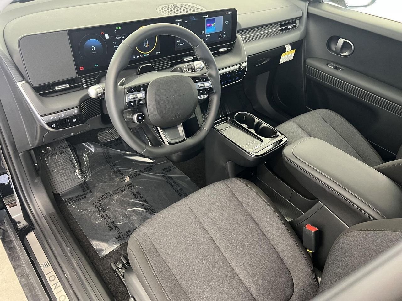 New 2026 Abyss Black Hyundai SE image 13
