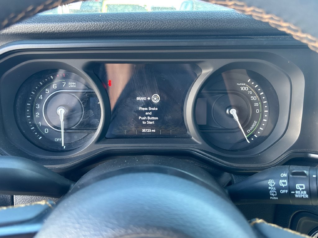 Used 2024 Gray Jeep Sport S 4xe image 13