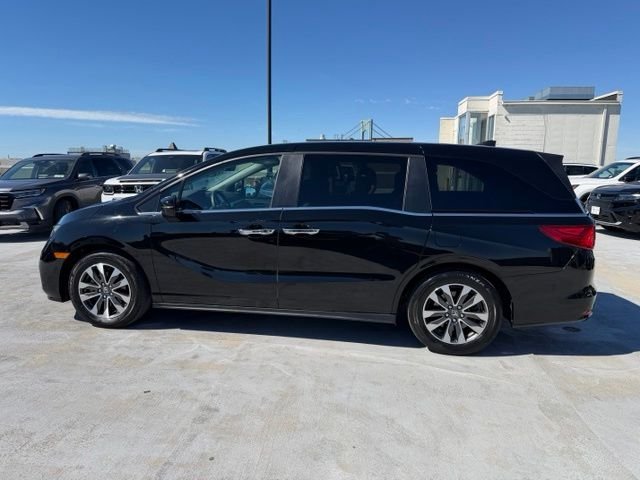 Used 2024 Black Honda EX-L image 4