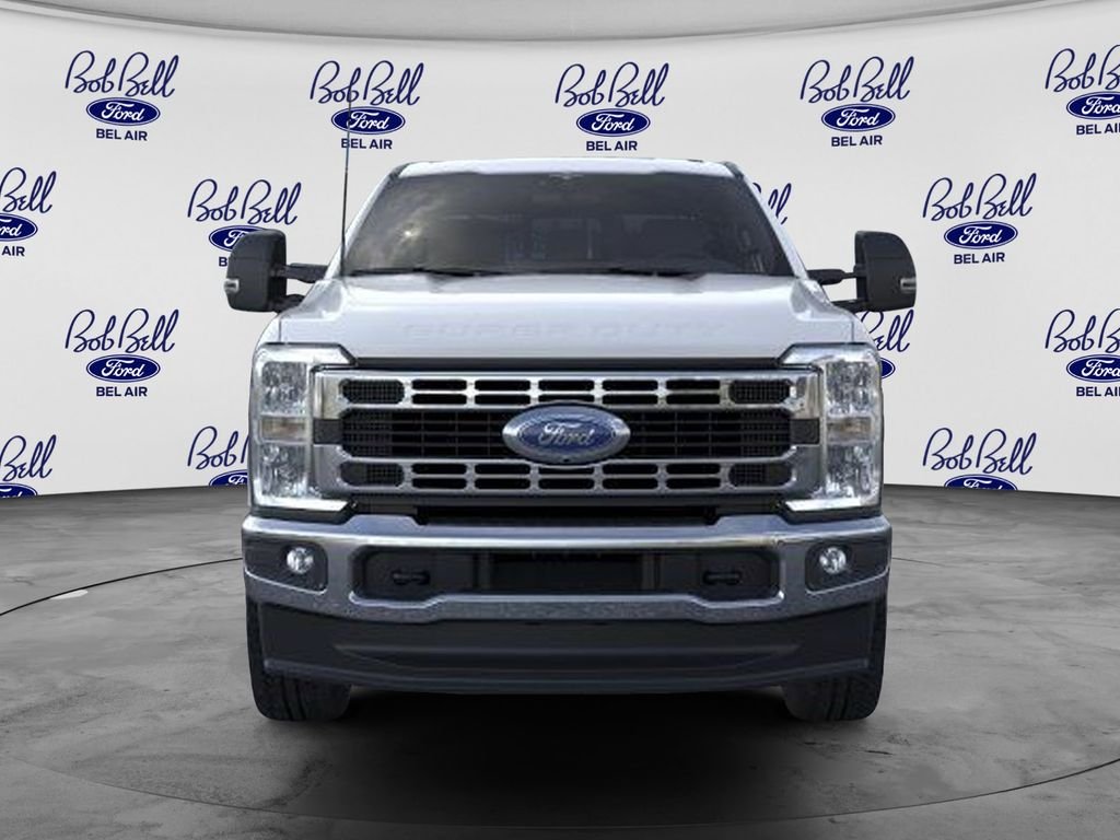 2026 Ford F-350 Super Duty XLT - Photo 6