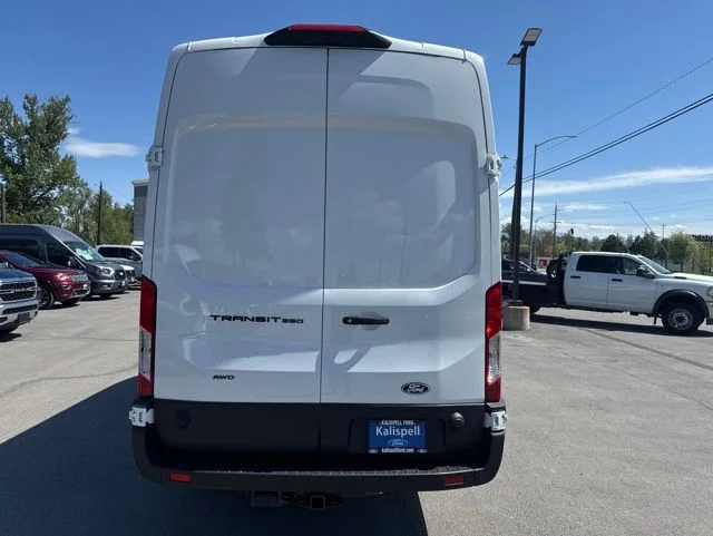 New 2026 Oxford White Ford Base image 17