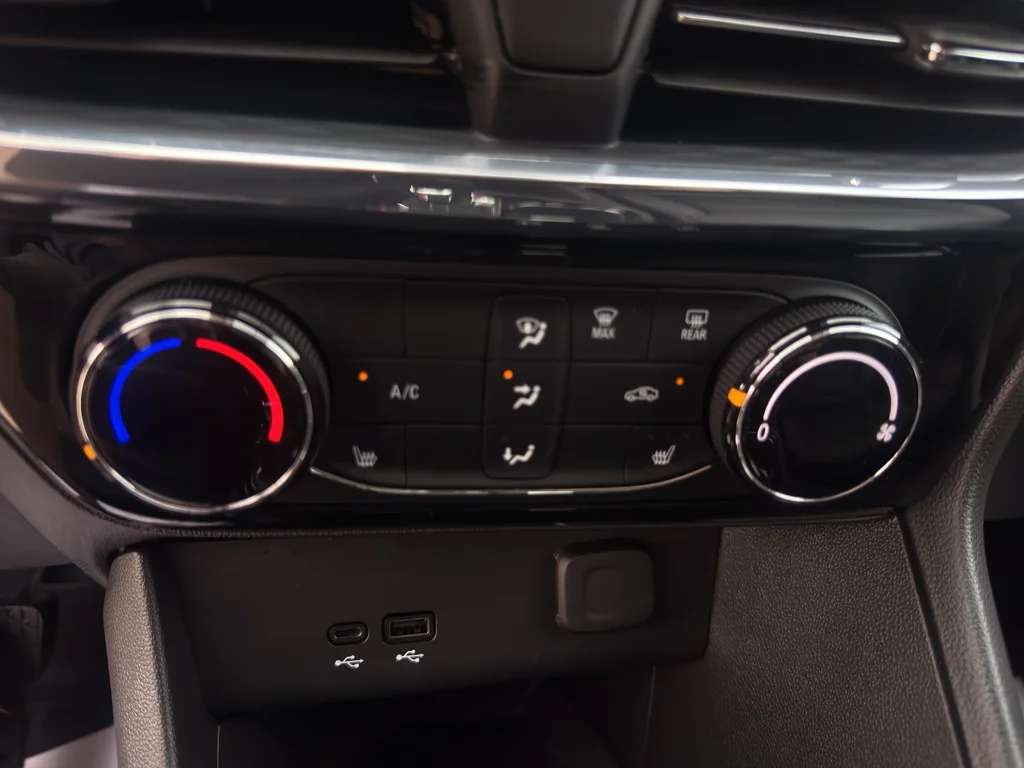 Used 2024 Ebony Twilight Metallic Buick Sport Touring image 16