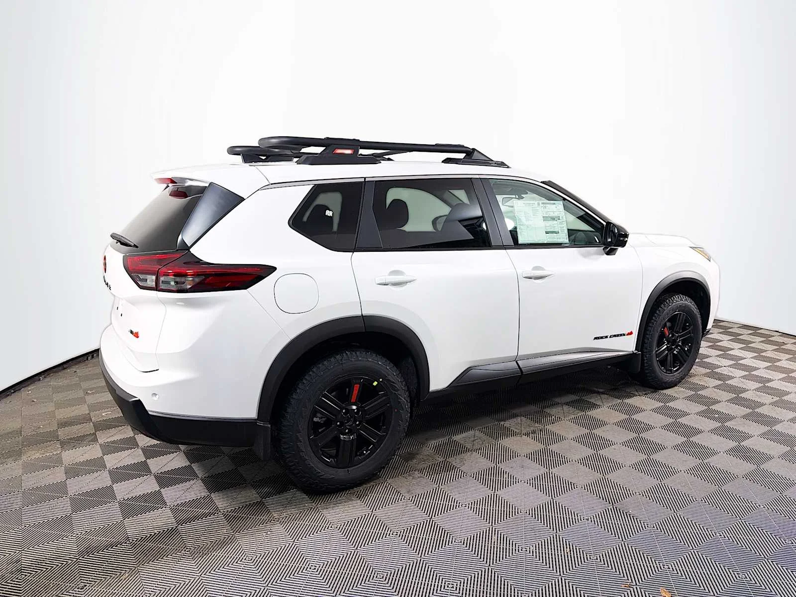 New 2026 Everest White Pearl TriCoat Nissan Rock Creek® image 2