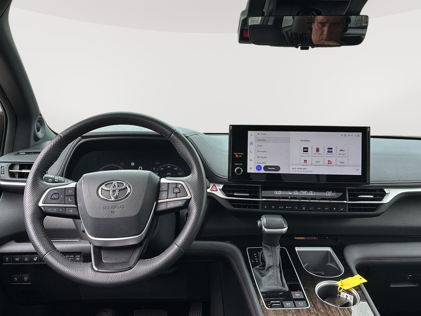 Used 2025 Ruby Flare Pearl Toyota Platinum 7-Passenger image 6