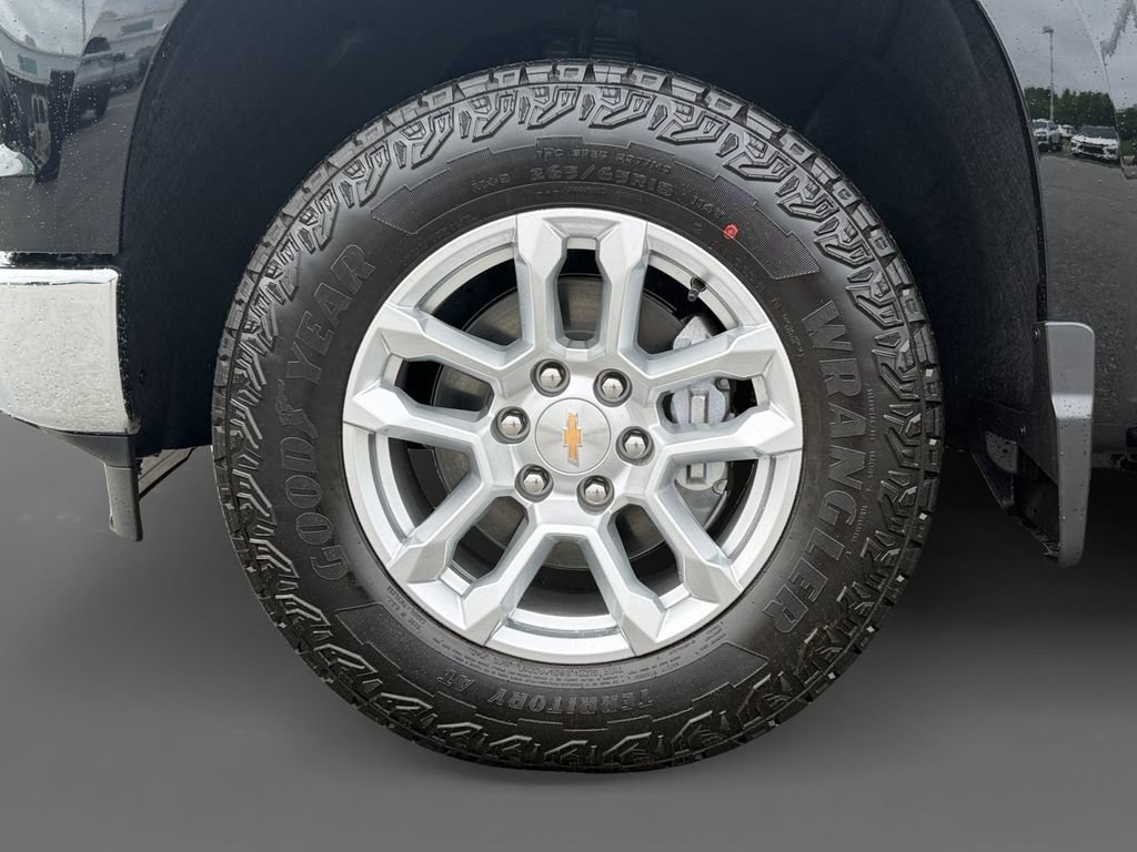 New 2026 Black Chevrolet LT image 8