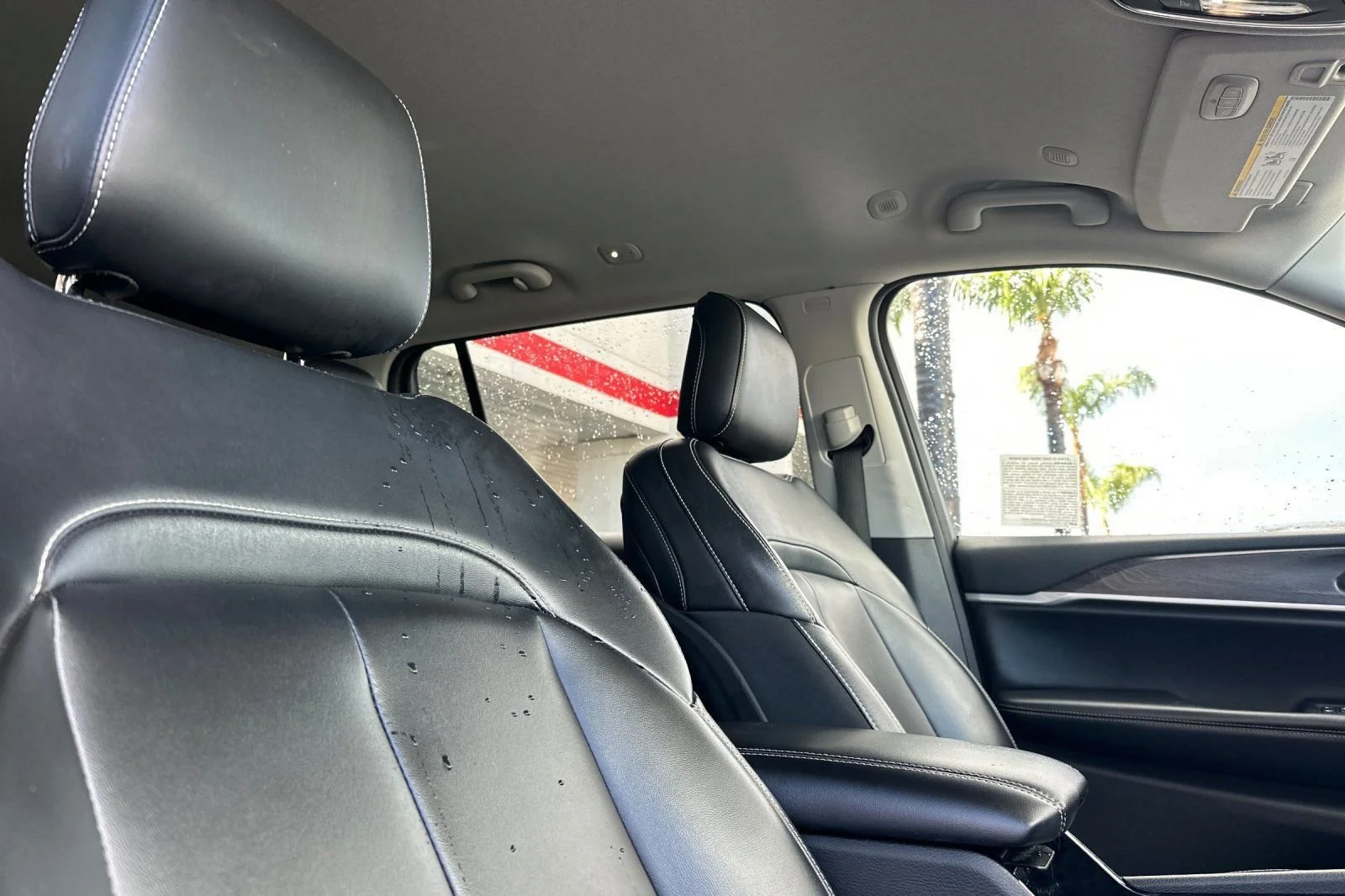 Used 2023 White Jeep Limited image 18