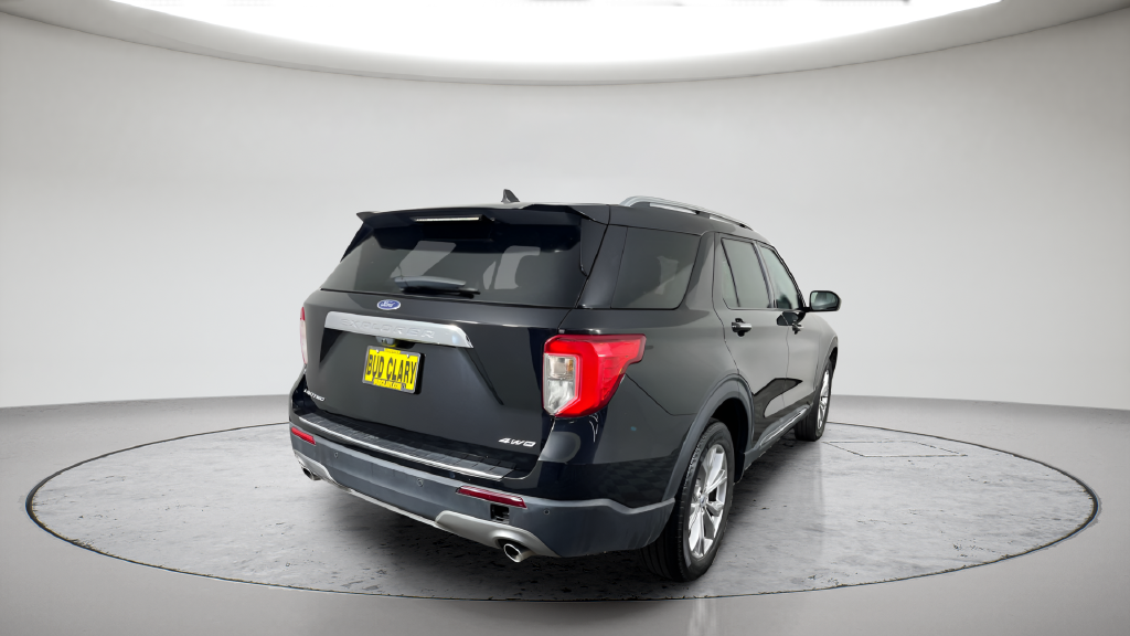 Used 2024 Black Ford Limited image 5