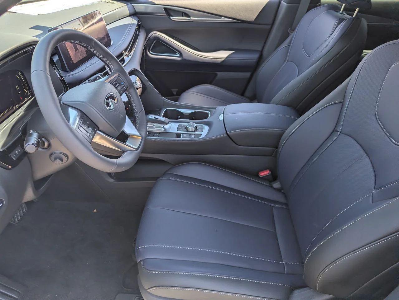 New 2027 HARBOR GRAY INFINITI Sport AWD image 12