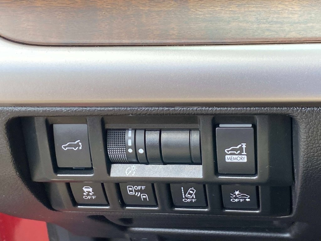 Used 2019 Red Subaru 2.5i image 22