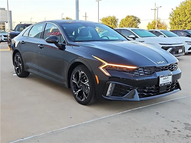 New 2026 Aurora Black KIA  image 4