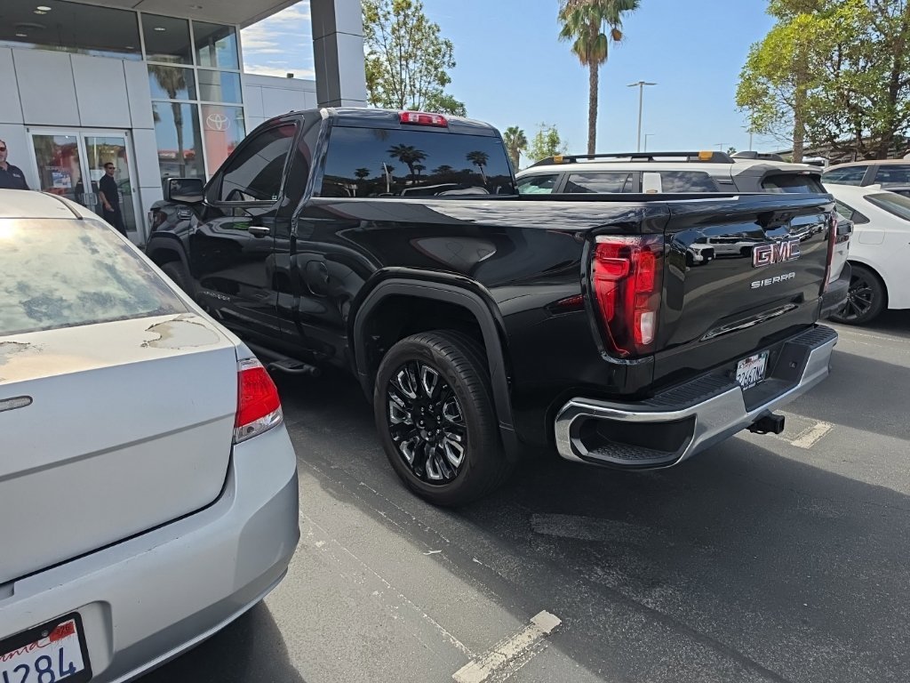 Used 2026 Onyx Black GMC Pro image 6