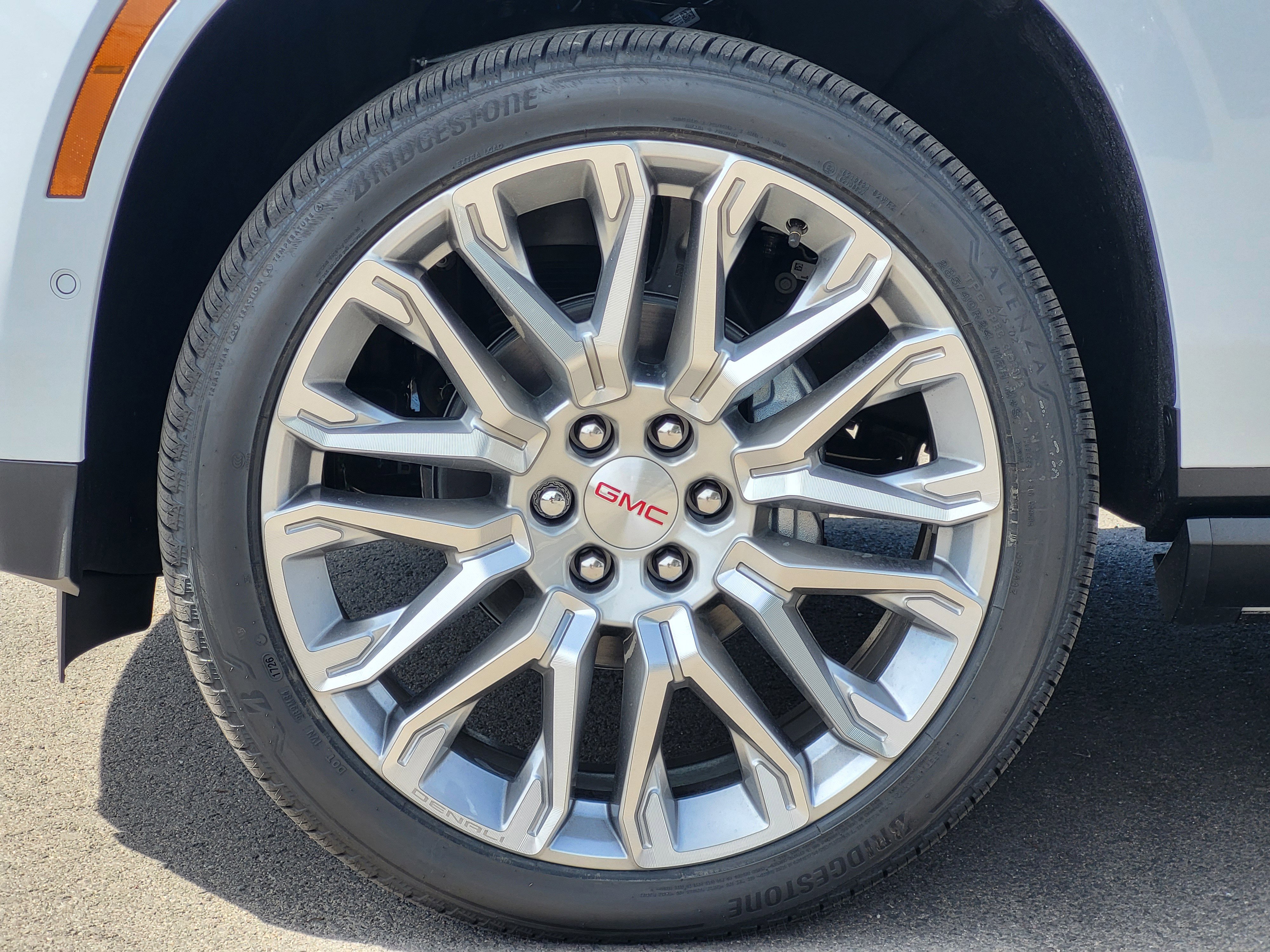 New 2026 Glacier White Tricoat GMC Denali image 10