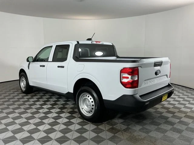 New 2026 Oxford White Ford XL image 7