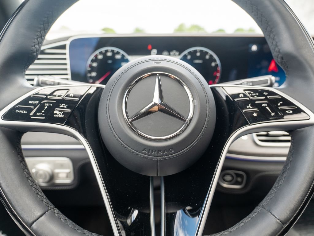 Used 2024 Gray Mercedes-Benz GLE 450 image 14
