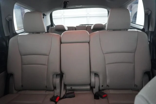 Used 2021 Blue Honda EX-L image 31