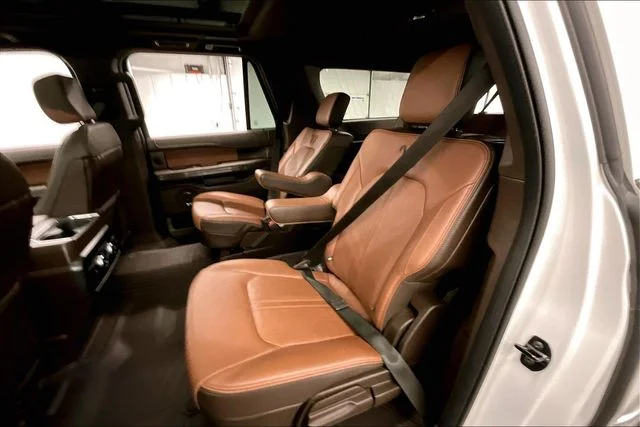 Used 2024 Star White Metallic Tri-Coat Ford King Ranch image 26
