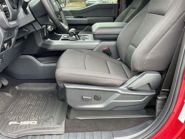 2025 Ford F-150 XLT - Photo 36